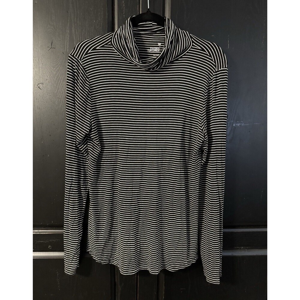SO Black White Striped Turtleneck Long Sleeve Stretch Rayon Knit Top L